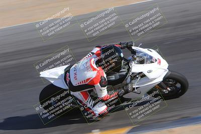 media/Dec-10-2023-SoCal Trackdays (Sun) [[0ce70f5433]]/Turn 10 Inside (140pm)/